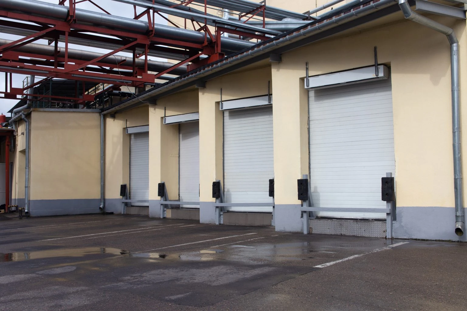 mcd 27 installation de fermetures industrielles a caen 14 image 146 1x